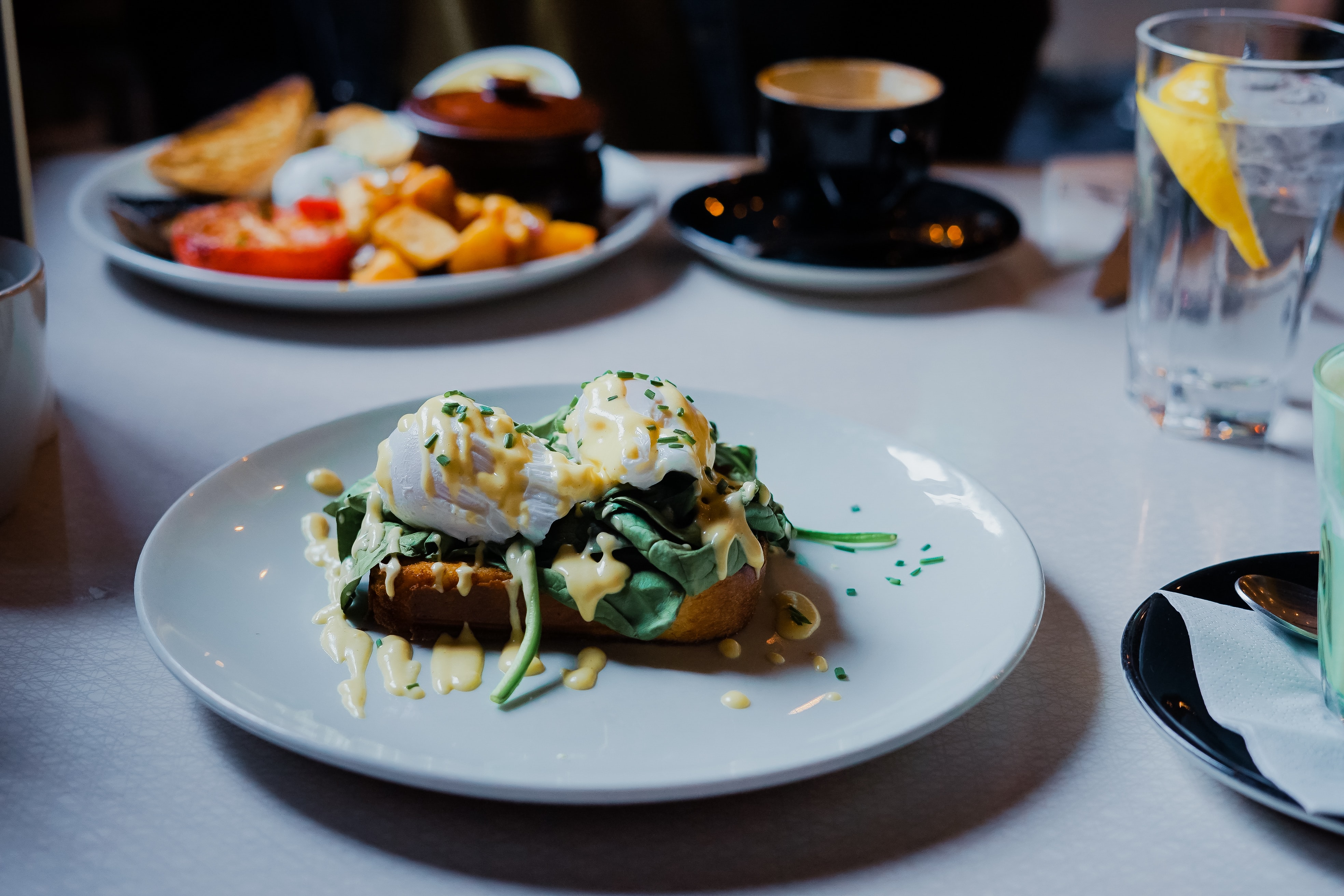 Photo d'un plat au restaurant - À la française